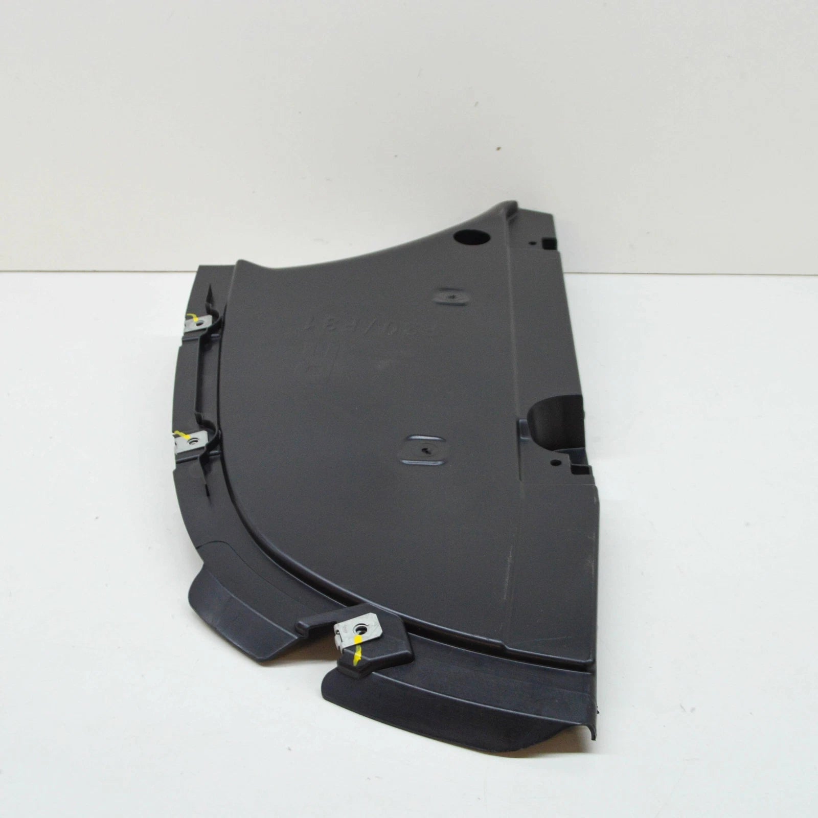 NEW BMW 3 F30 REAR RIGHT UNDERBODY PANELLING 7258048 51757258048 ORIGINAL