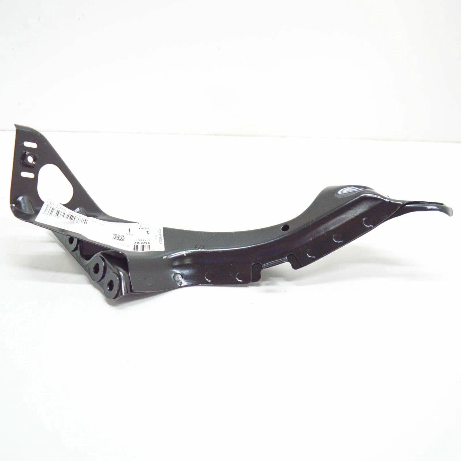 NEW AUDI A6 C7 FRONT RIGHT WING FENDER BRACKET 4G0821136A 2015