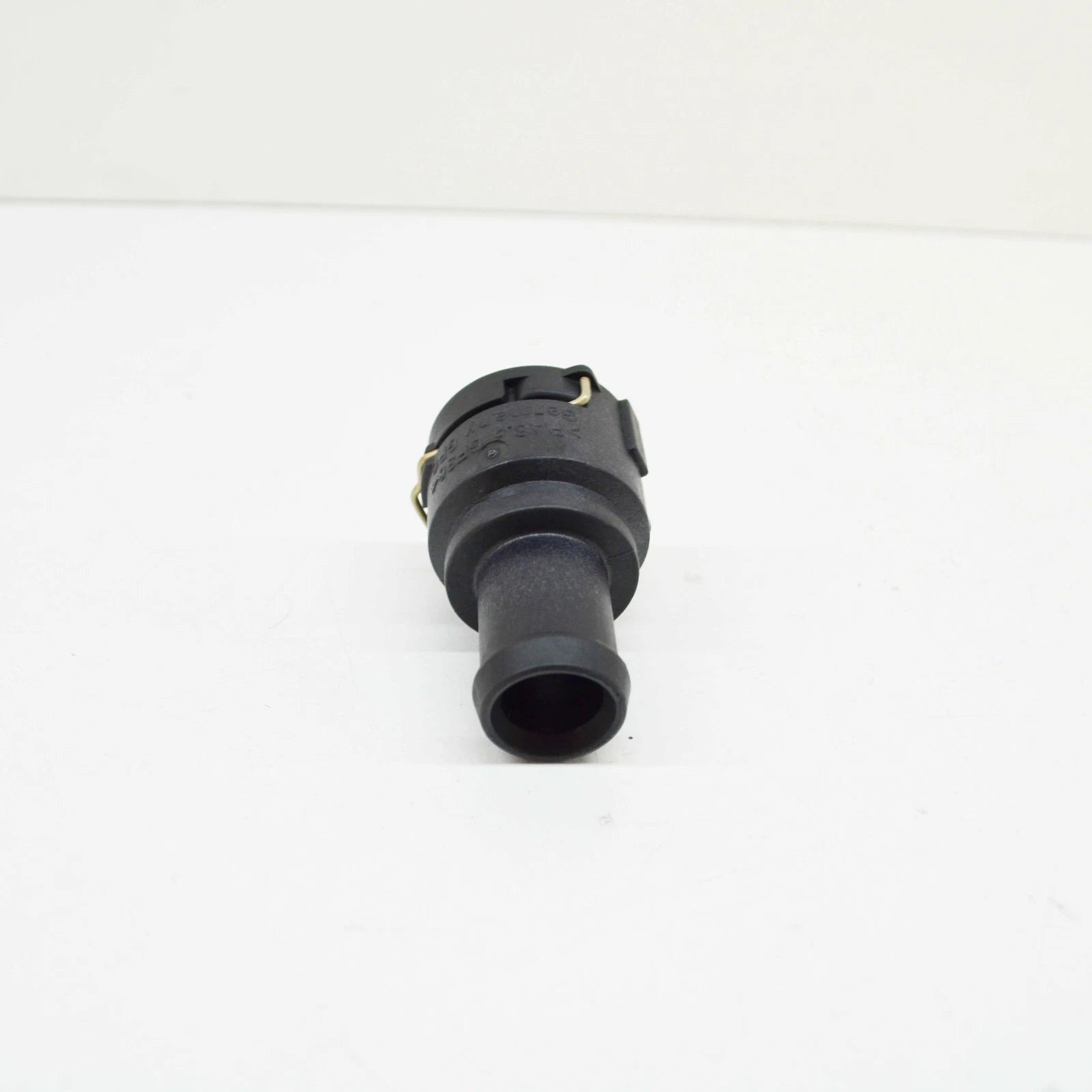 NEW VOLKSWAGEN GOLF MK6 HEATER HOSE CONNECTOR 3B0122291B ORIGINAL