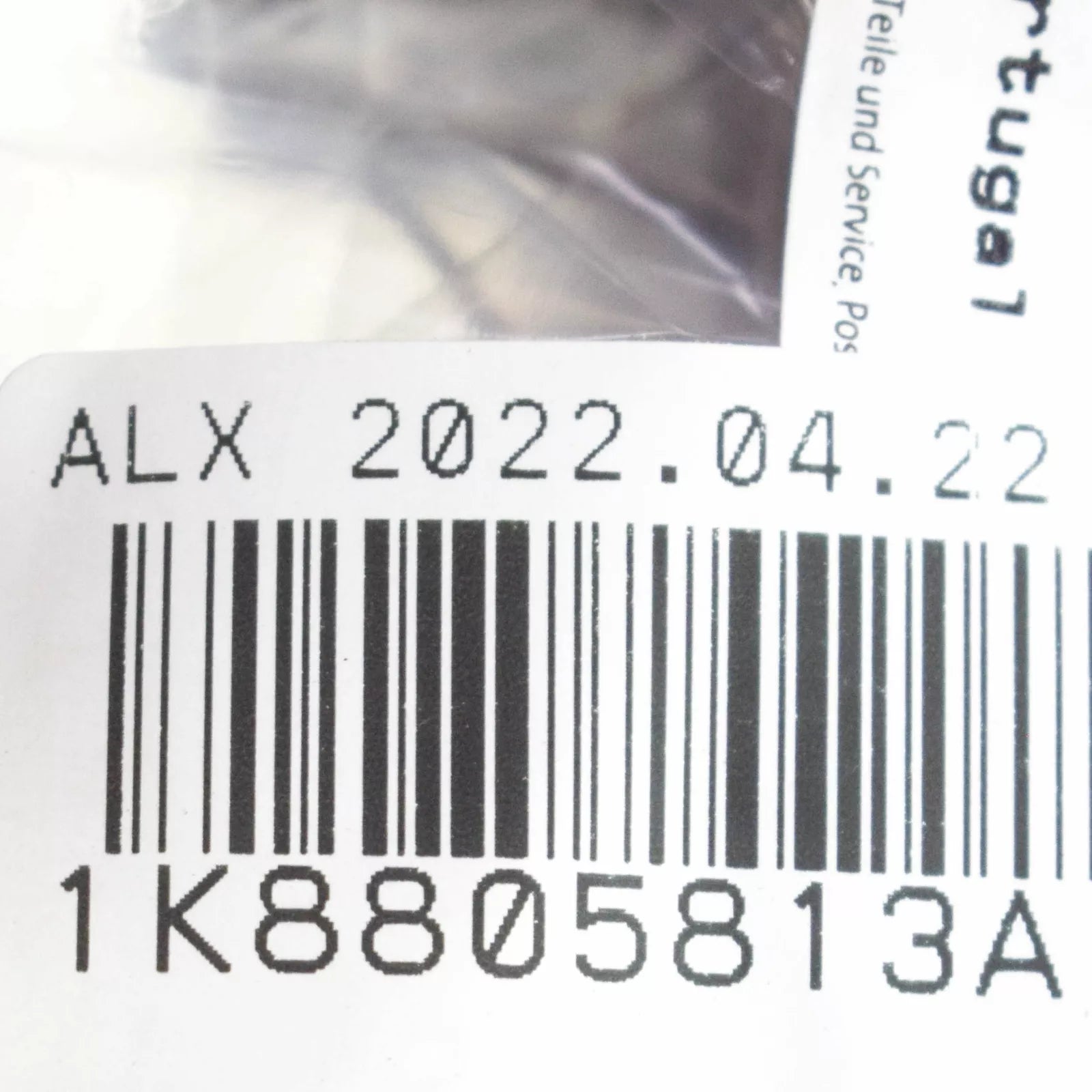 NEW VW SCIROCCO MK3 FRONT CENTRE RADIATOR GRILLE SUPPORT 1K8805813A