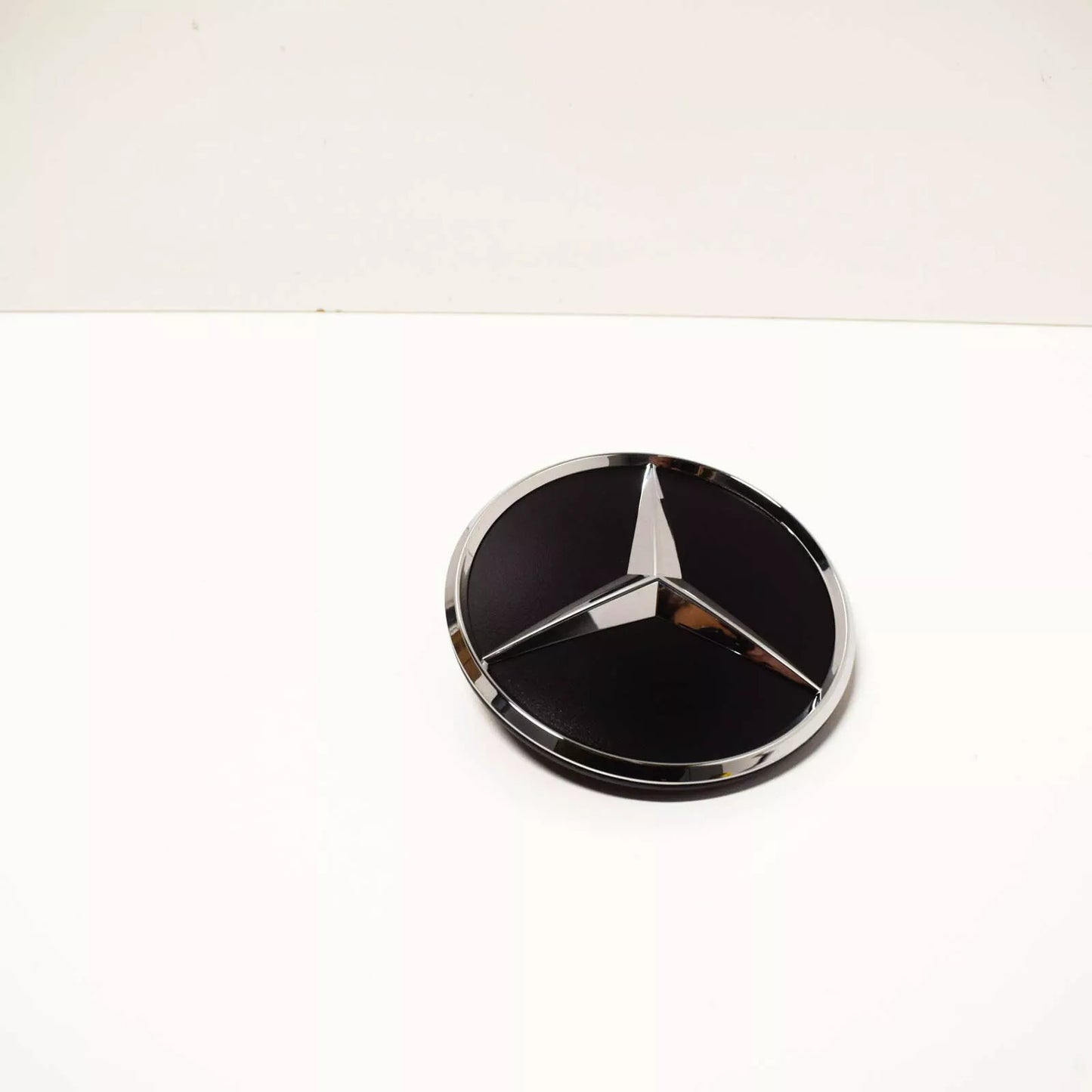 NEW MERCEDES-BENZ SPRINTER REAR DOOR STAR BADGE PARTS A9067580058