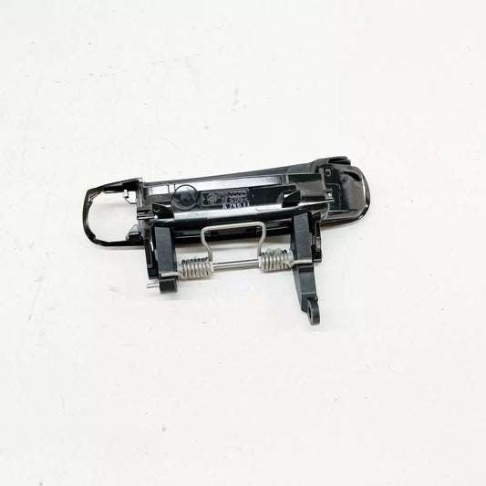 NEW AUDI R8 42 FRONT LEFT SIDE EXTERIOR DOOR HANDLE 420837207A 2015