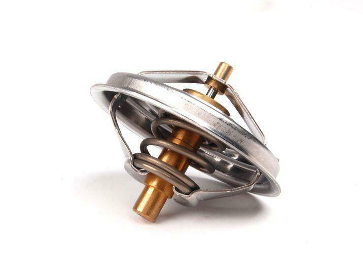 NEW VOLKSWAGEN BEETLE A5 COOLANT REGULATOR THERMOSTAT 07K121113B ORIGINAL