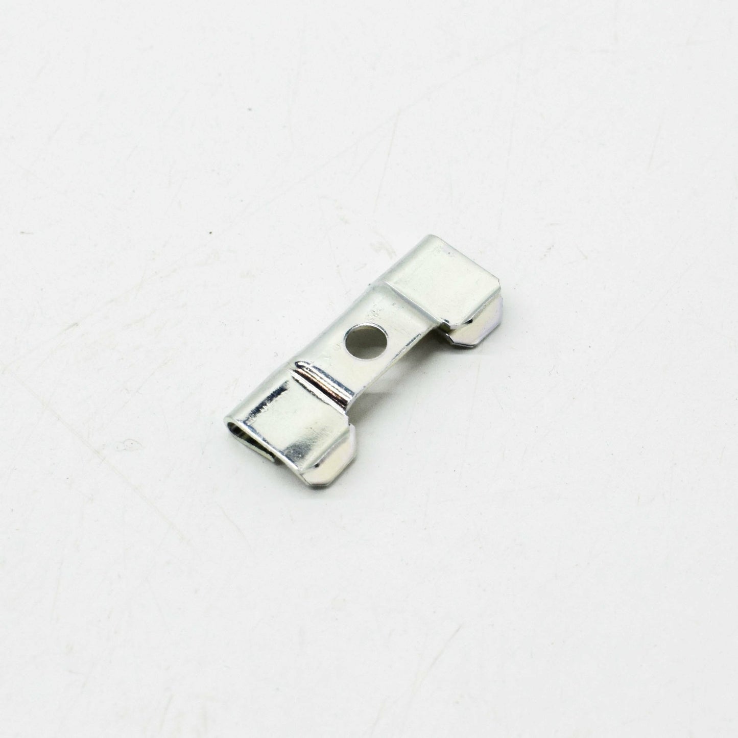 new mb sl r107 front windshield turn retainer fastener a1079881578 original