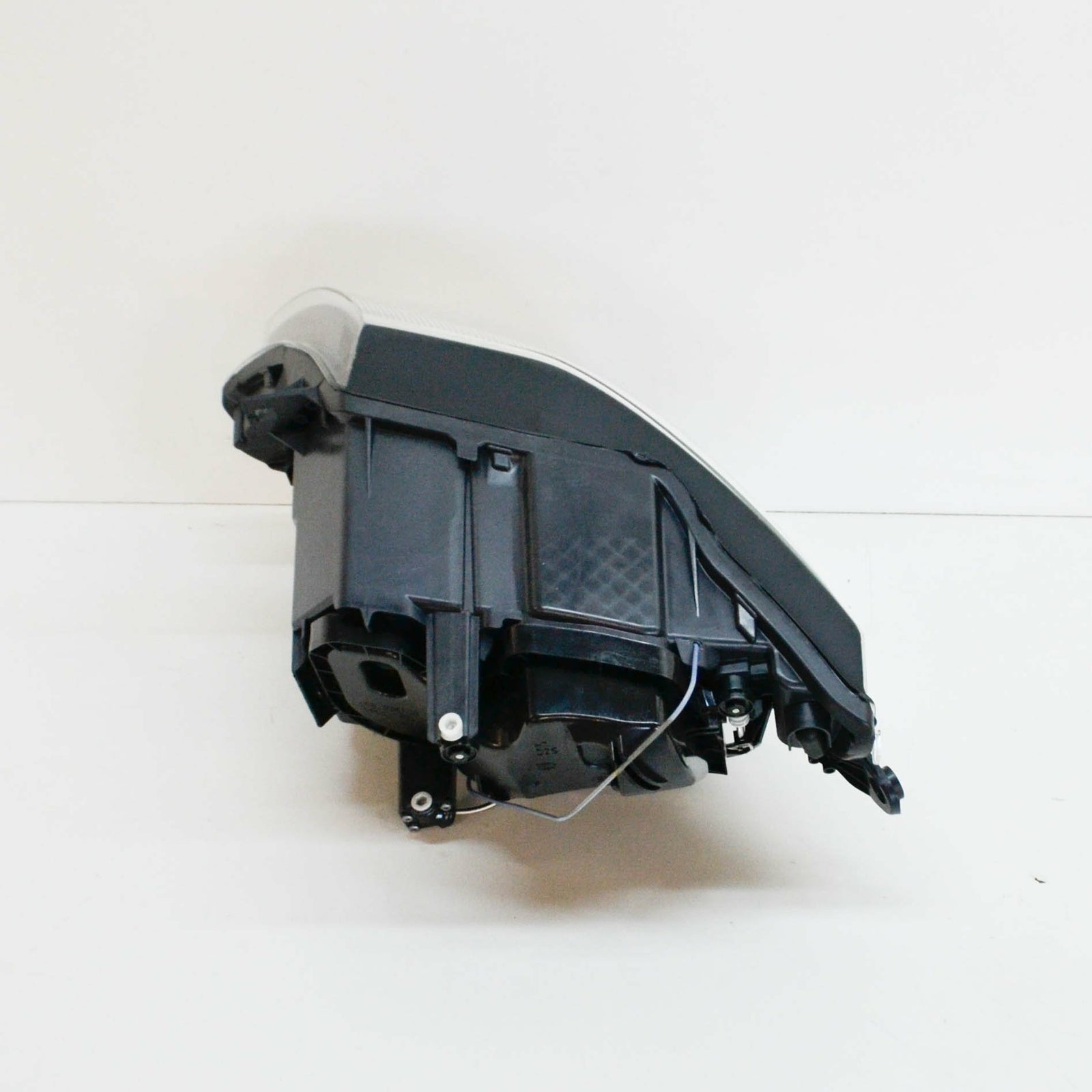 new bmw z4 roadster e85 front right headlight lhd 63127165674 7165674 original