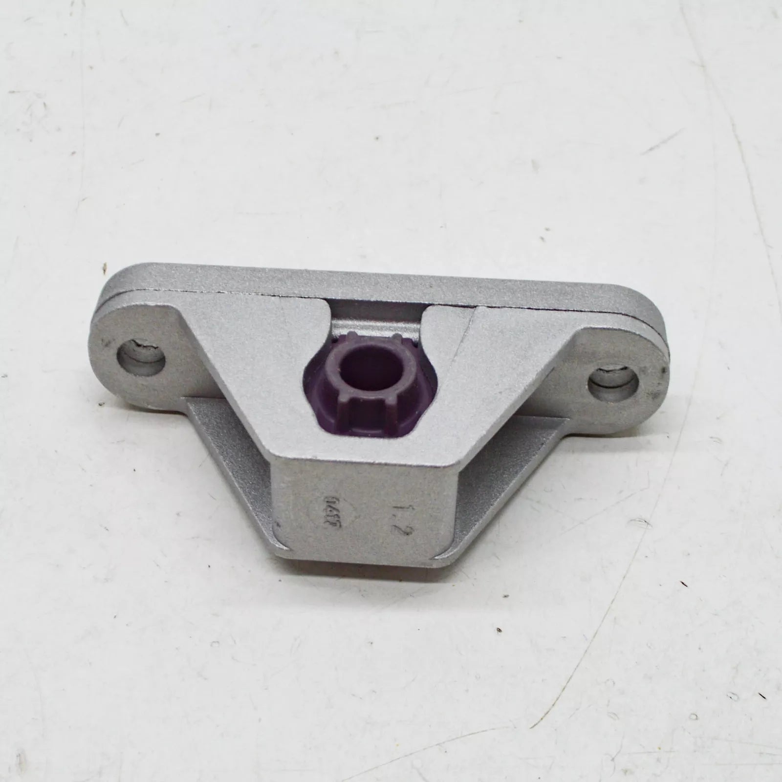 NEW BMW X5 F15 EXHAUST SILENCER RUBBER MOUNTING 18208575121 ORIGINAL