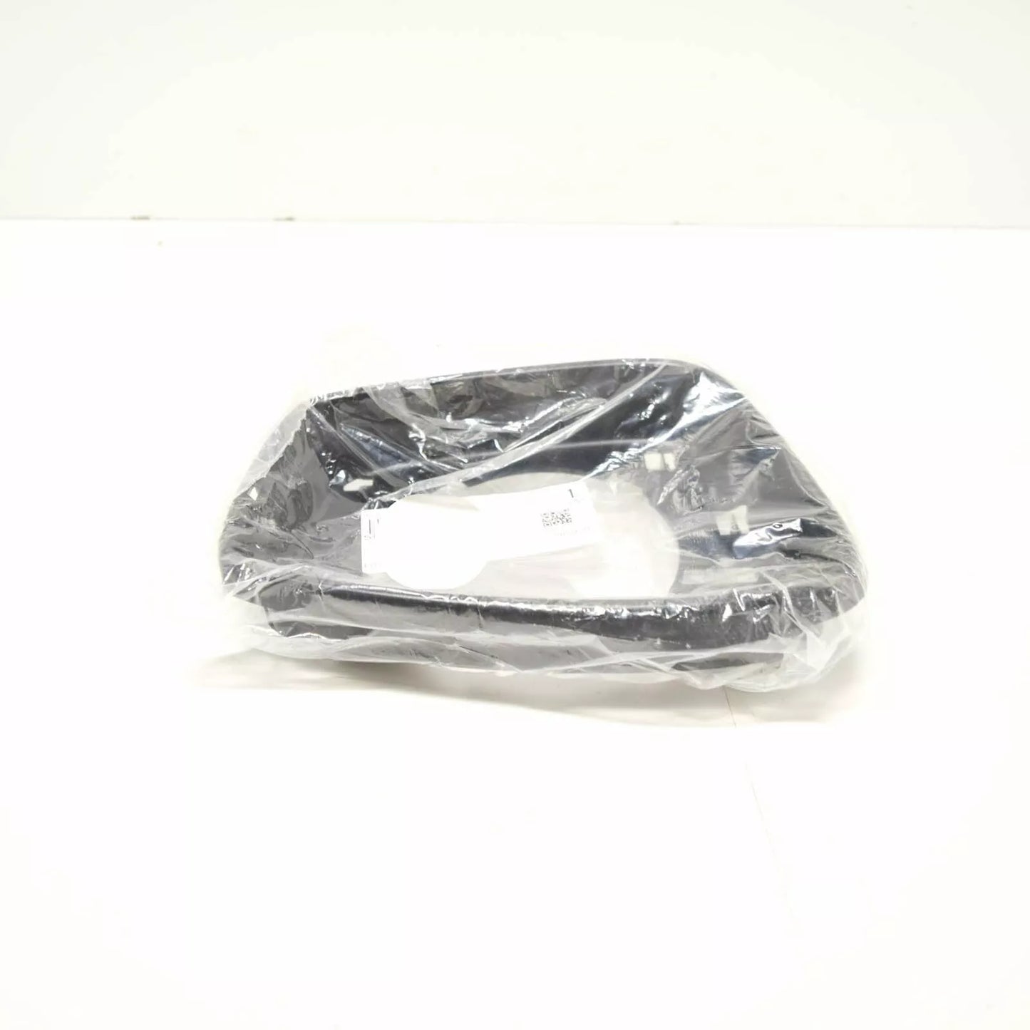 NEW VOLKSWAGEN JETTA MK6 RIGHT SIDE MIRROR INNER FRAME TRIM 5C6857602A