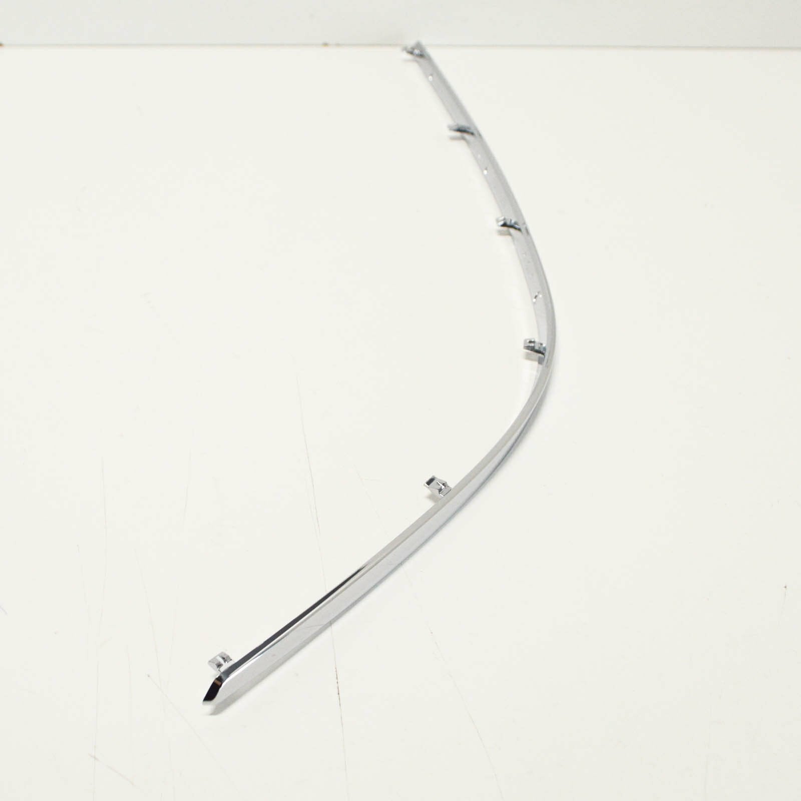 NEW MERCEDES BENZ E C207 FRONT LEFT BUMPER BOTTOM MOULDING TRIM A2078851921