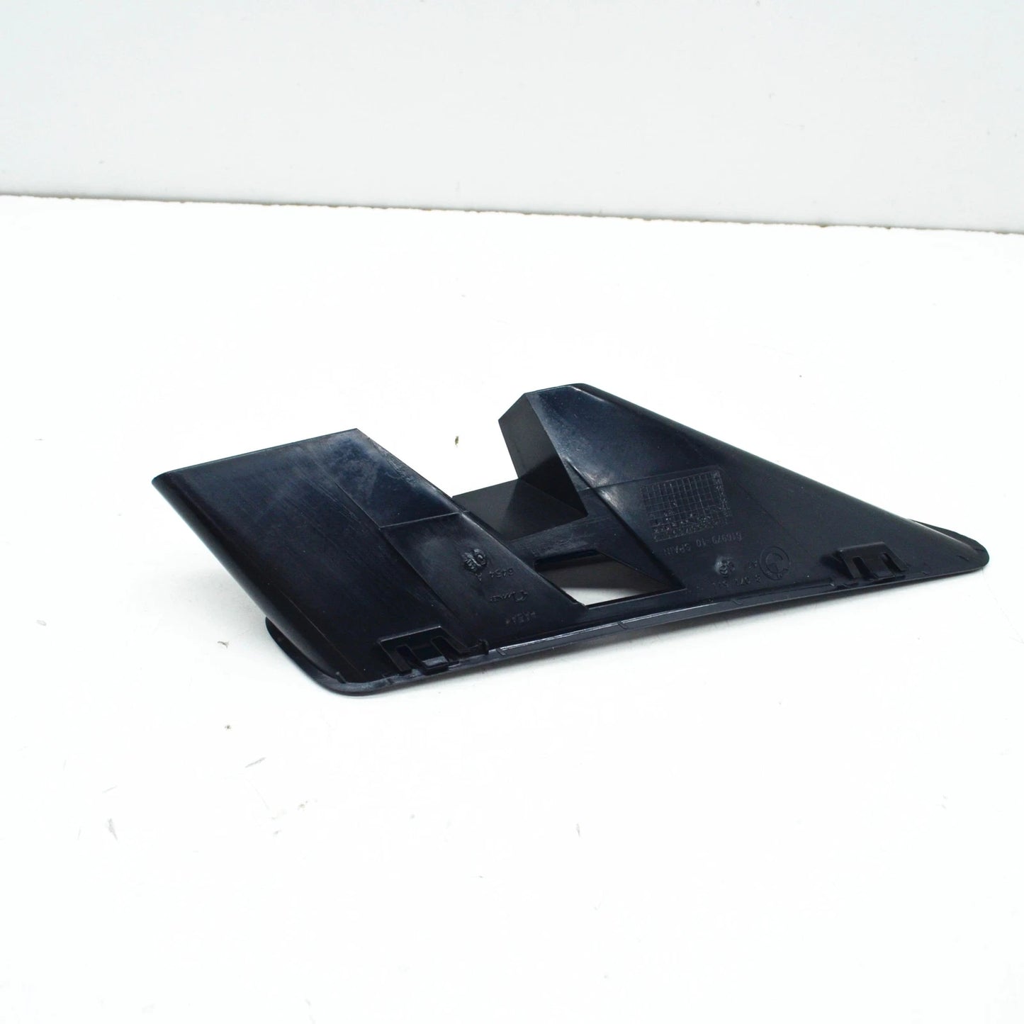 NEW BMW M5 F90 FRONT LEFT FENDER SIDE M AIR DUCT 51138071511 8071511 ORIGINAL