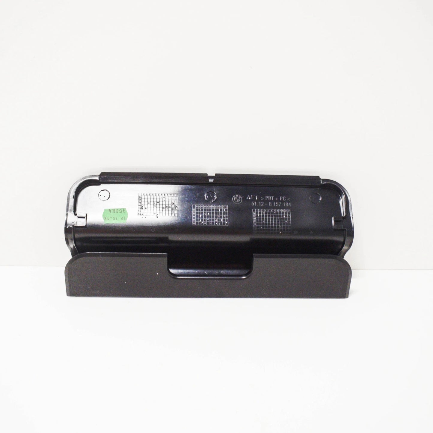 NEW BMW 7 E38 REAR TRIM PANEL FLAP 51128204410 8204410 ORIGINAL