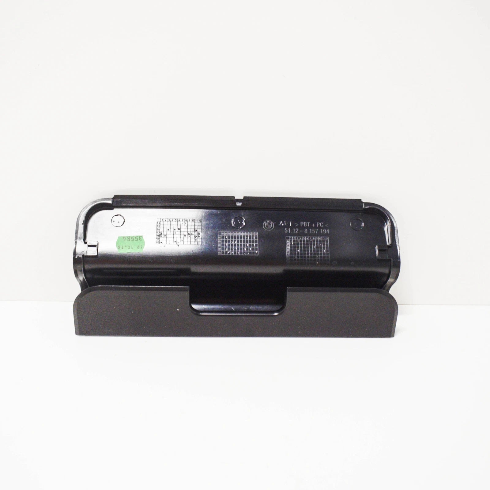 NEW BMW 7 E38 REAR TRIM PANEL FLAP 51128204410 8204410 ORIGINAL