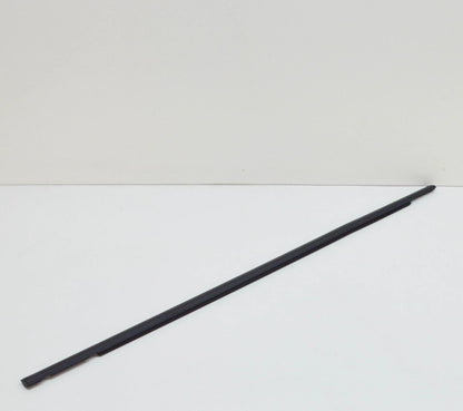 NEW VW TOURAN 1T FRONT RIGHT OUTER WINDOW APERTURE SEAL 1T0837478E5AP ORIGINAL