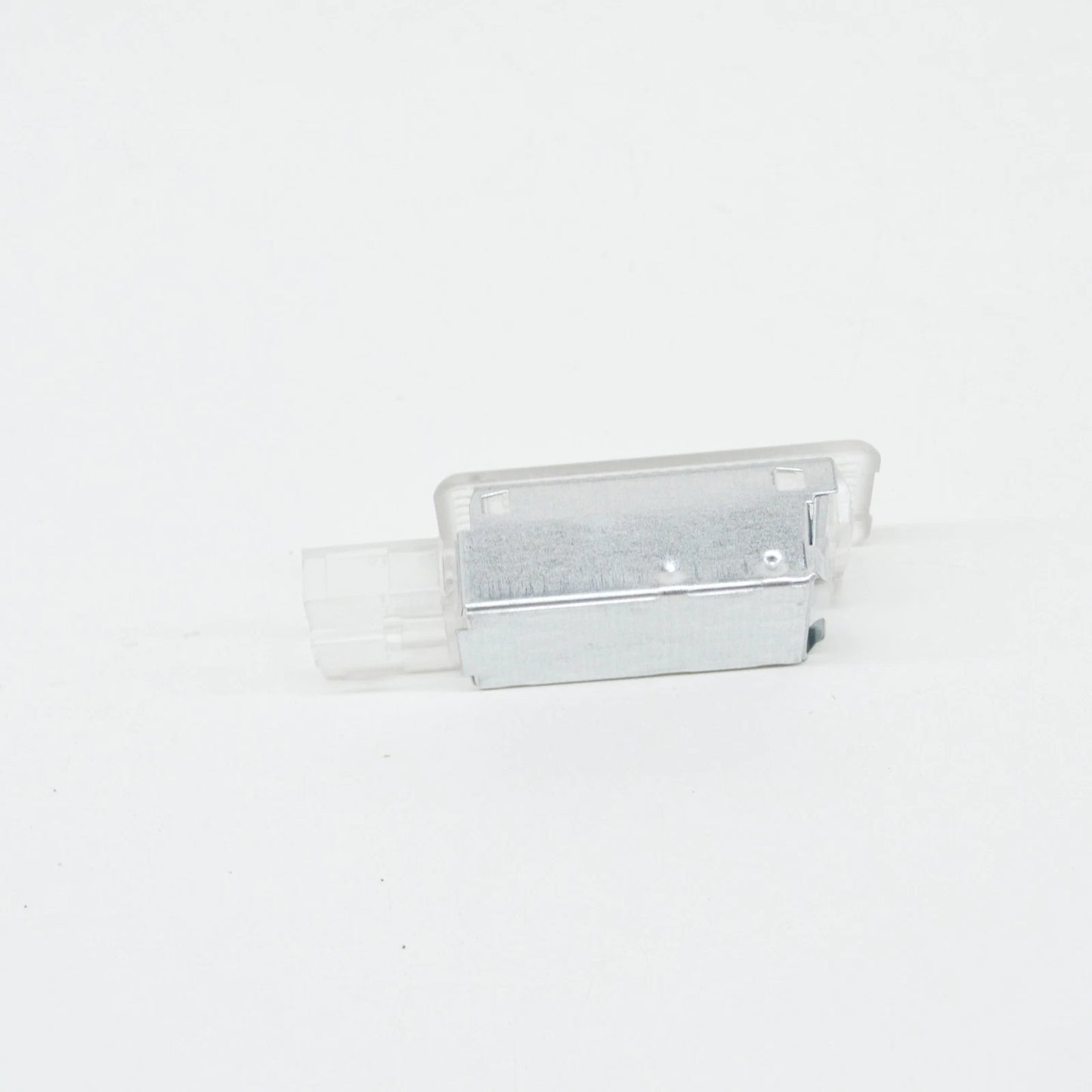 NEW VOLKSWAGEN PASSAT B6 GLOVE COMPARTMENT BOX INTERIOR LIGHT 6L0947415A