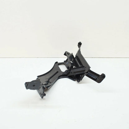 NEW AUDI A6 C8 FRONT LEFT FENDER WING HOLDER BRACKET 4K0821131
