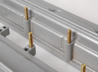 NEW BMW 5 E39 ENGINE VALVE COVER 11121742128 1742128 ORIGINAL