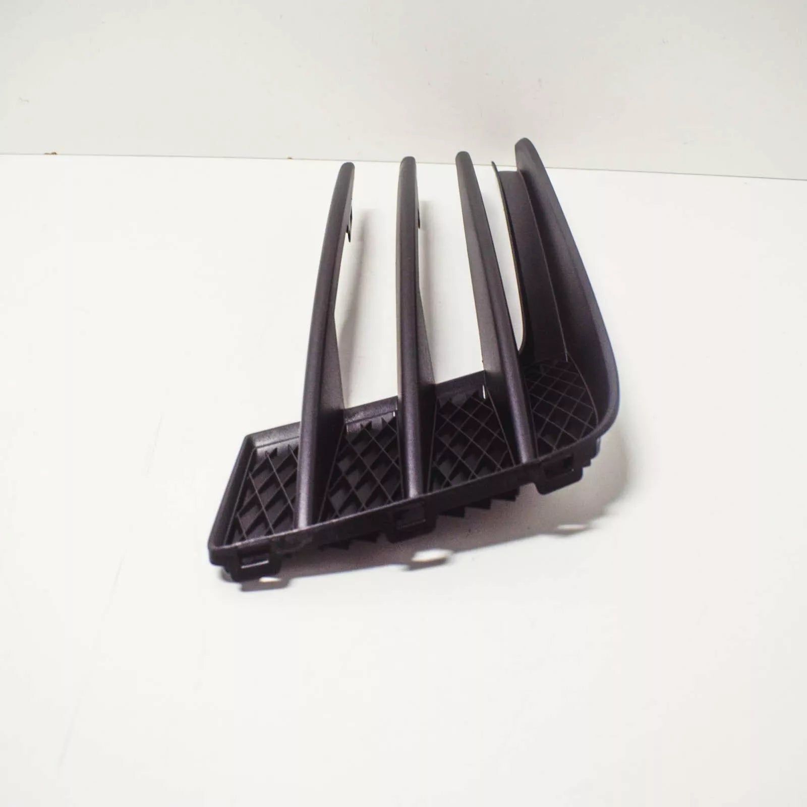 NEW VW GOLF MK7 FRONT BUMPER RIGHT SIDE GRILLE 5G0853666F9B9 ORIGINAL