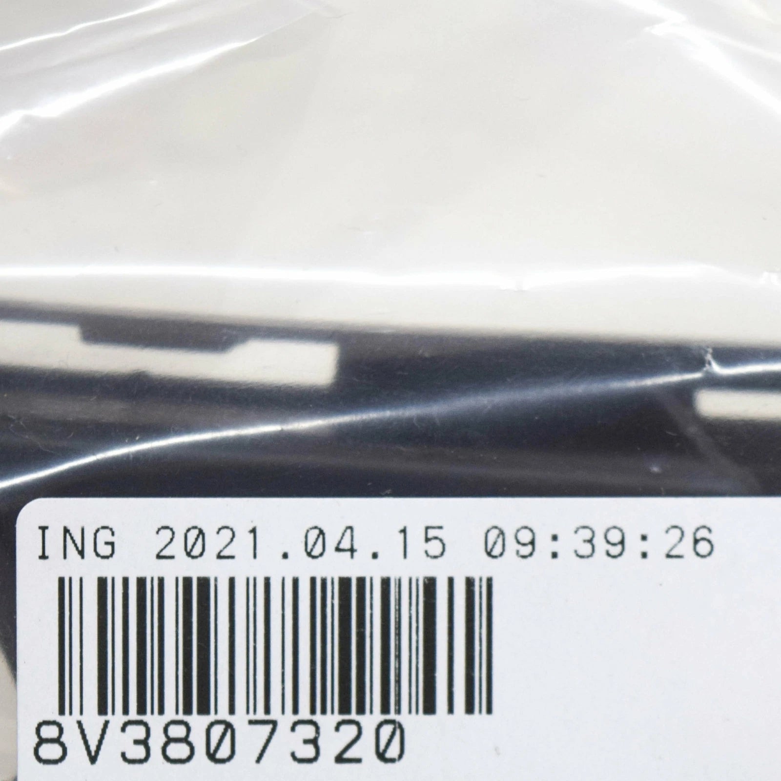 NEW AUDI A3 8V FRONT BUMPER RIGHT CLOSING ELEMENT 8V3807320