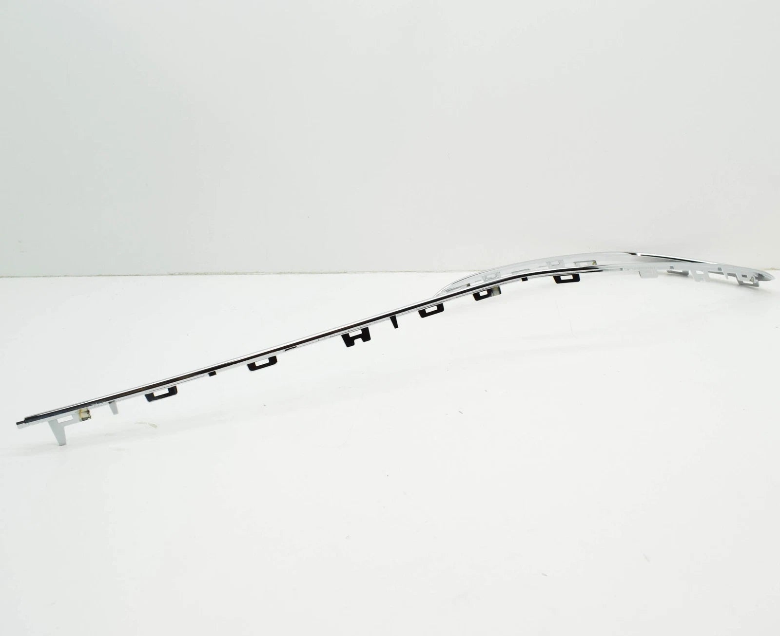 NEW MERCEDES-BENZ S W223 FRONT BUMPER LEFT TRIM STRIP A2238854200 ORIGINAL