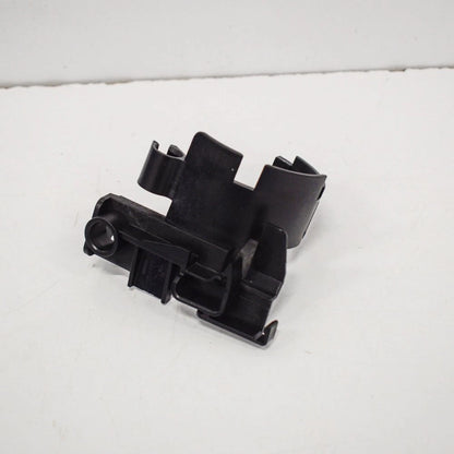 NEW BMW 5 G30 WATER PUMP BRACKET HOLDER 17118632136 8632136 ORIGINAL