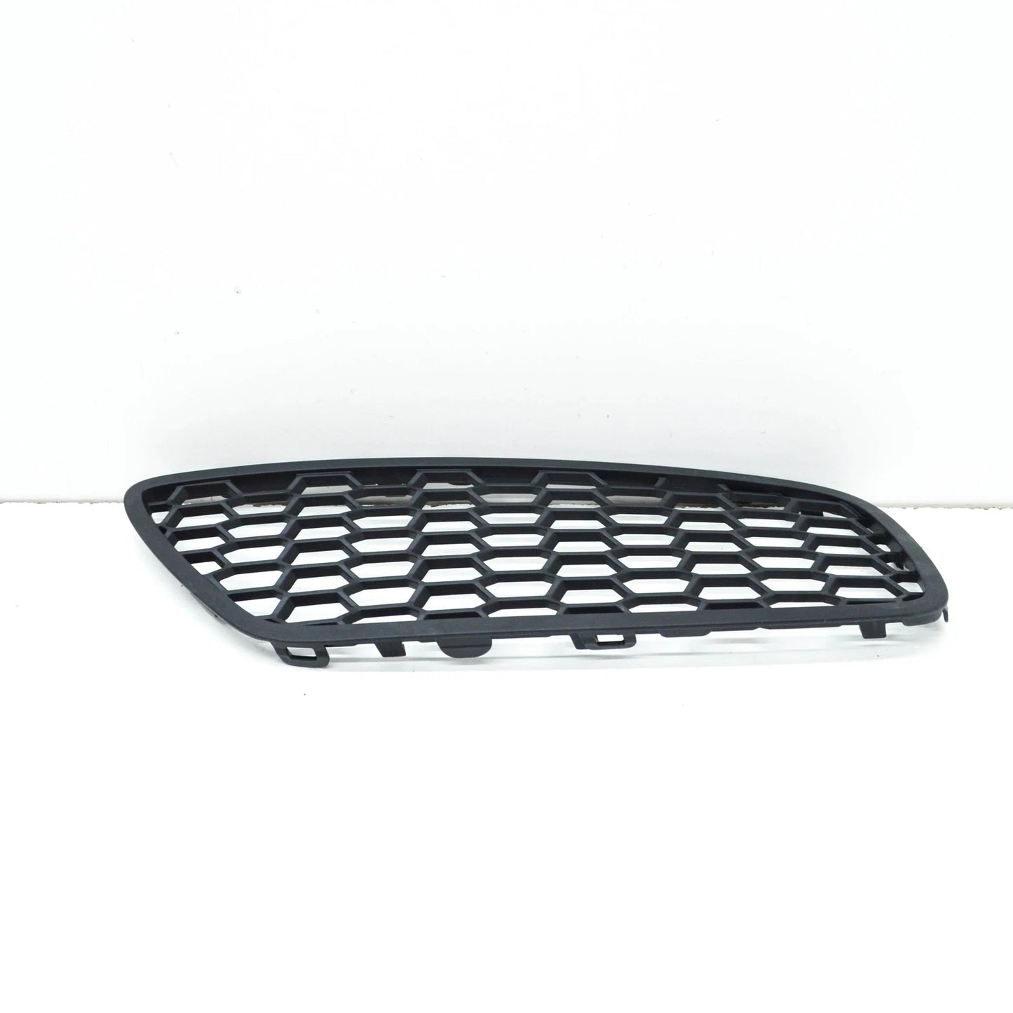 NEW BMW 5 GT F07 RIGHT FOG LIGHT GRILLE M SPORT 51118057332 8057332 2015