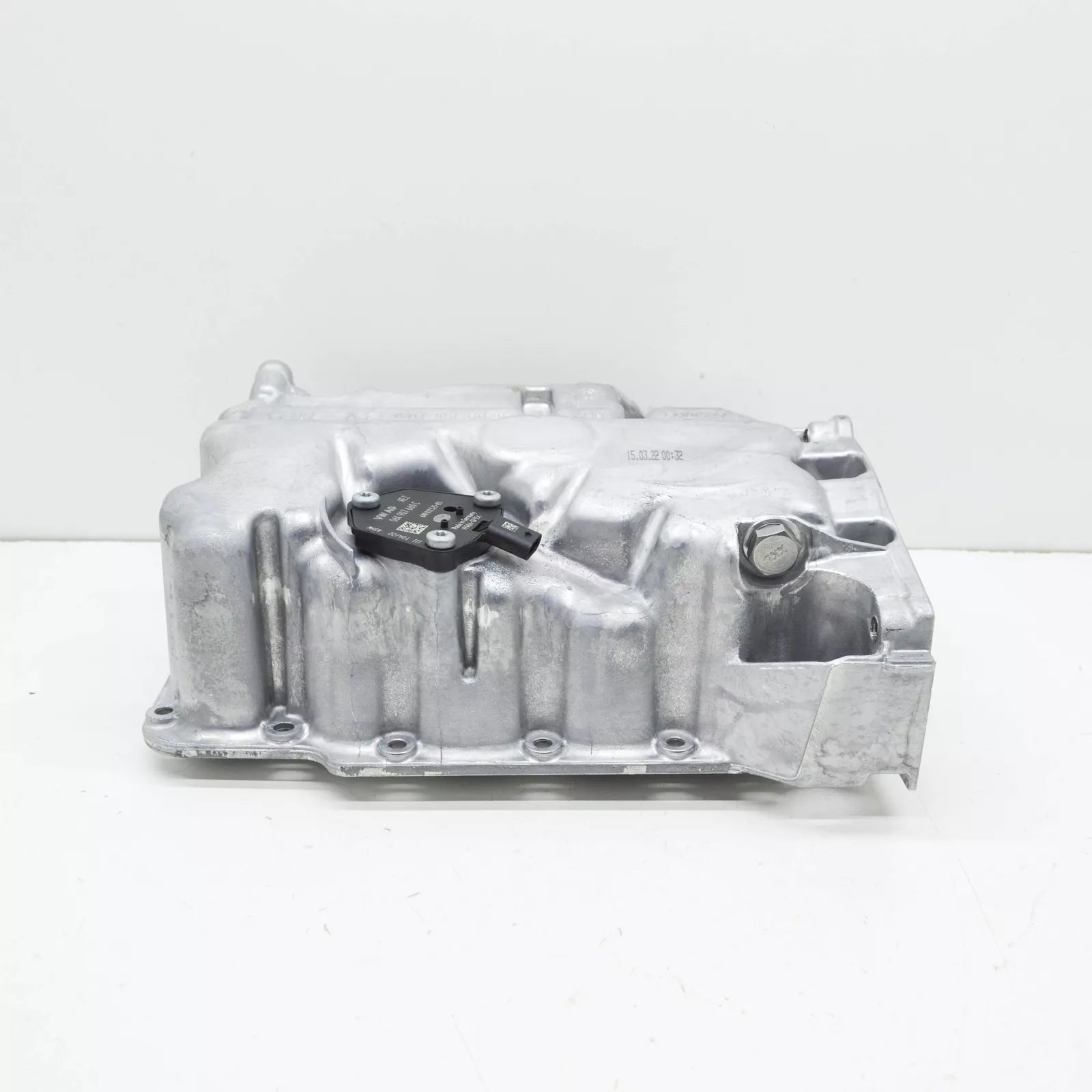 NEW VOLKSWAGEN T-ROC A11 CRANKCASE OIL SUMP 05C103601D ORIGINAL