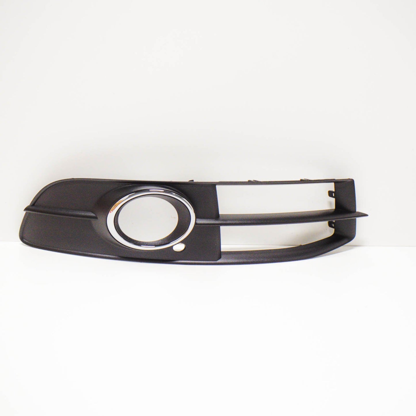 NEW AUDI A6 C6 RIGHT FOG LIGHT GRILLE 4F0807682Q01C 2010 ORIGINAL