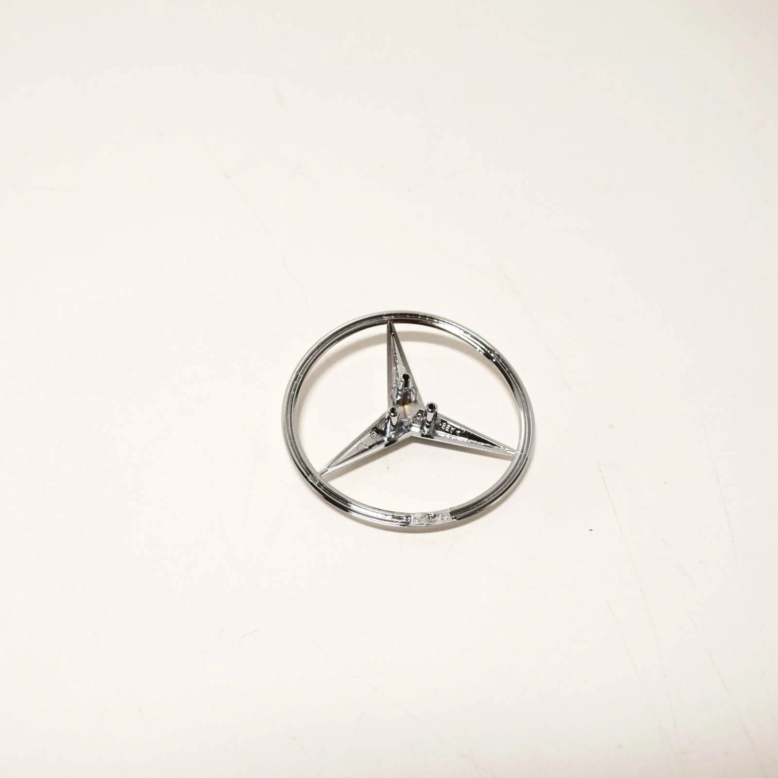 NEW MERCEDES-BENZ C W203 REAR PANEL DOOR BADGE EMBLEM STAR A2037580258