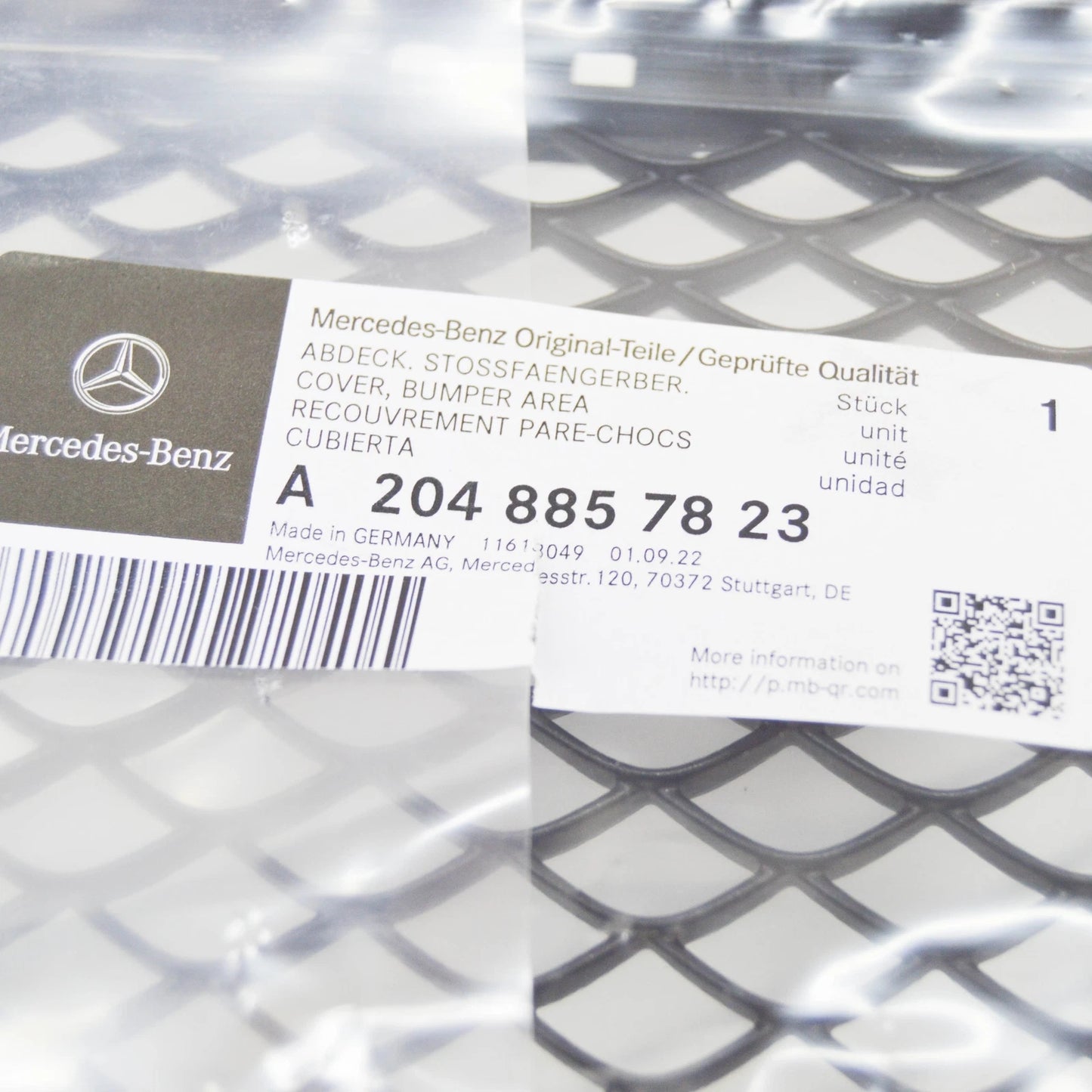 NEW MERCEDES-BENZ GLK-CLASS X204 FRONT BUMPER LOWER GRILLE A2048857823 ORIGINAL