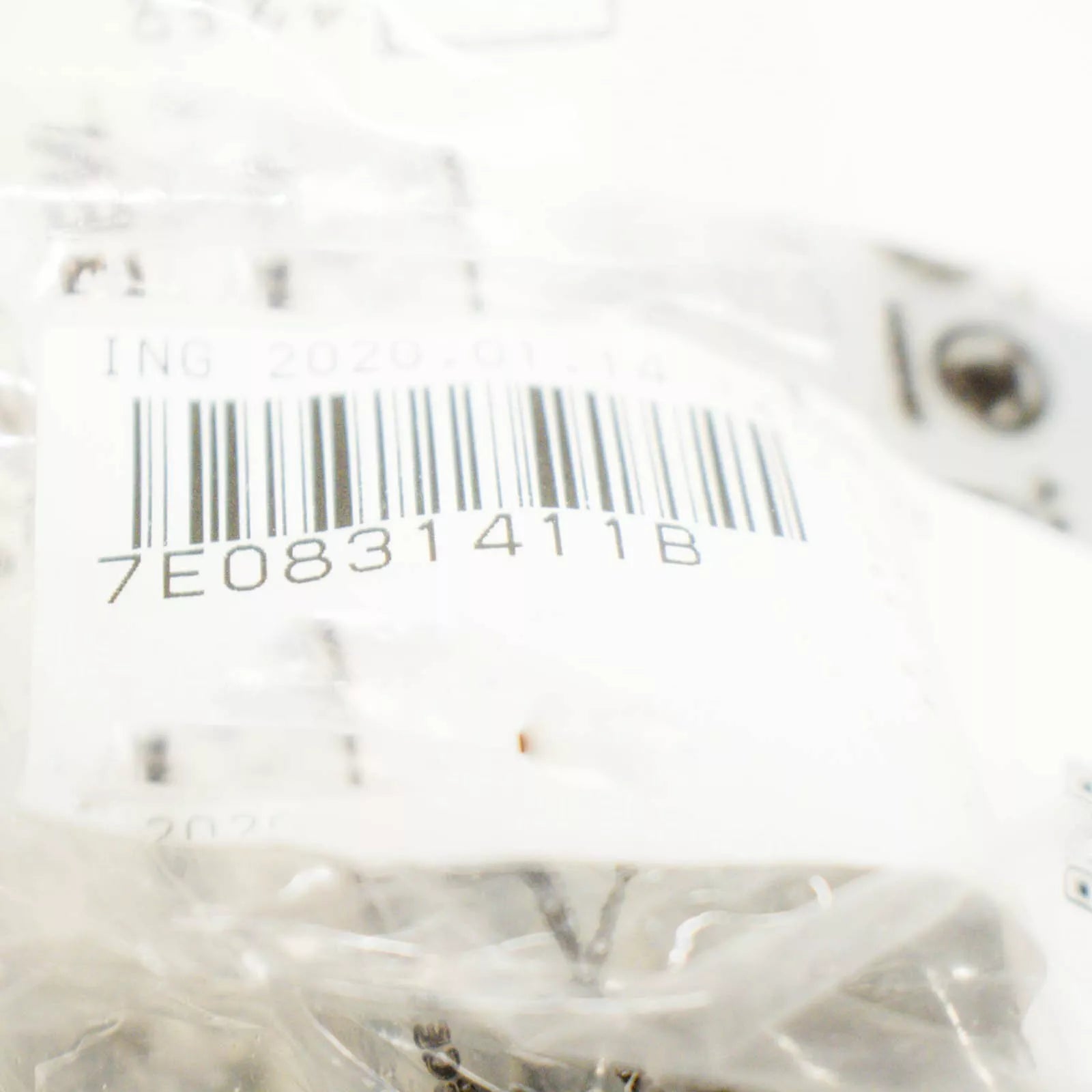 NEW VOLKSWAGEN TRANSPORTER T5 FRONT LEFT DOOR HINGE 7E0831411B