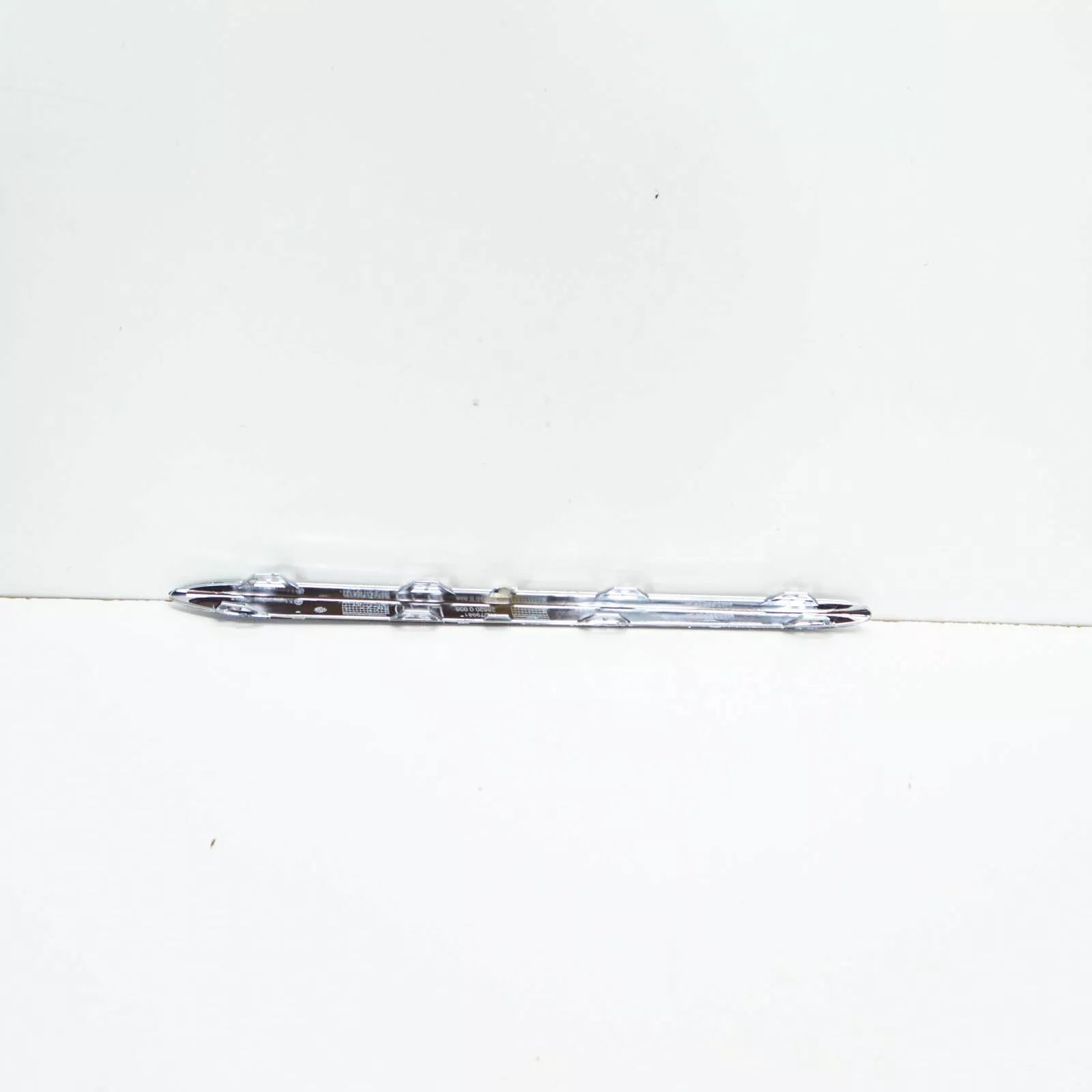 NEW MERCEDES-BENZ CLA COUPE C117 FRONT GRILLE LEFT TRIM A1178850921