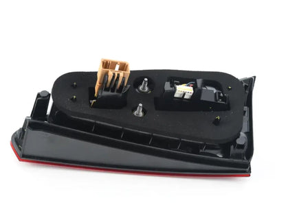 NEW VOLKSWAGEN PASSAT B8 LEFT SIDE TAILGATE LED TAILLIGHT 561945093N ORIGINAL