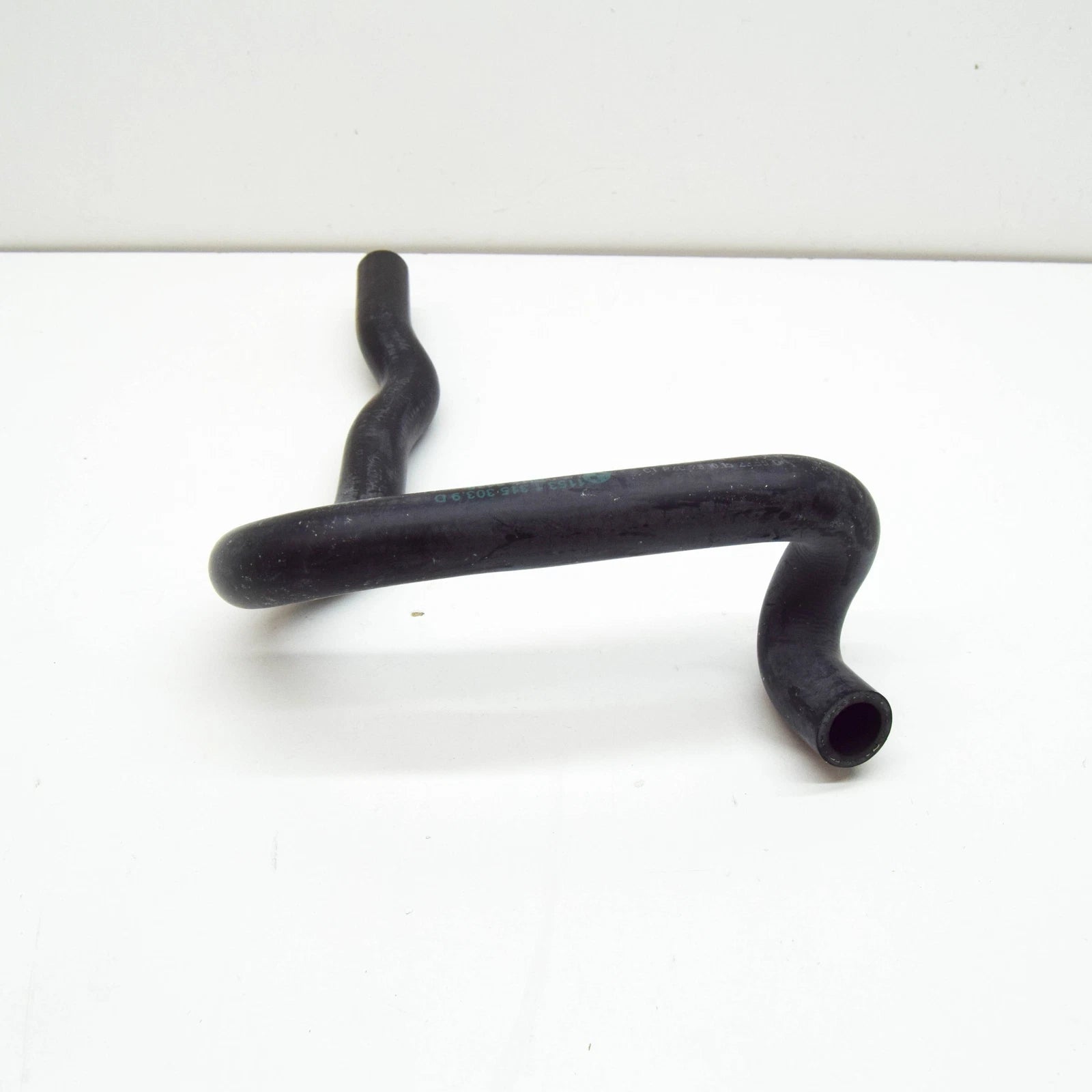 NEW BMW M5 E34 COOLING SYSTEM RETURN HOSE 11531315303 1315303 ORIGINAL