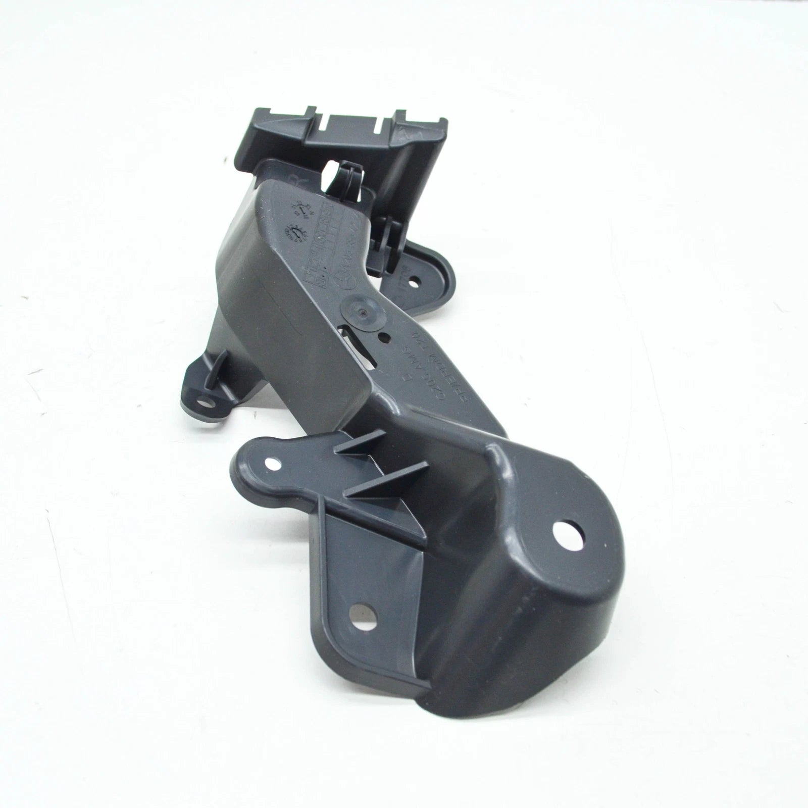 NEW MERCEDES-BENZ C W205 REAR RIGHT LOWER BUMPER BRACKET A2058854214