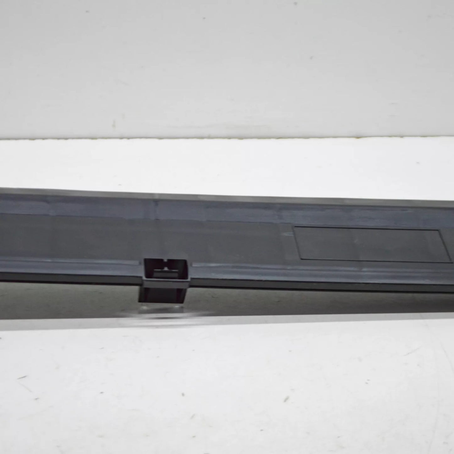 NEW BMW X5 G05 UPPER RADIATOR TOP COVER 17118655770 ORIGINAL
