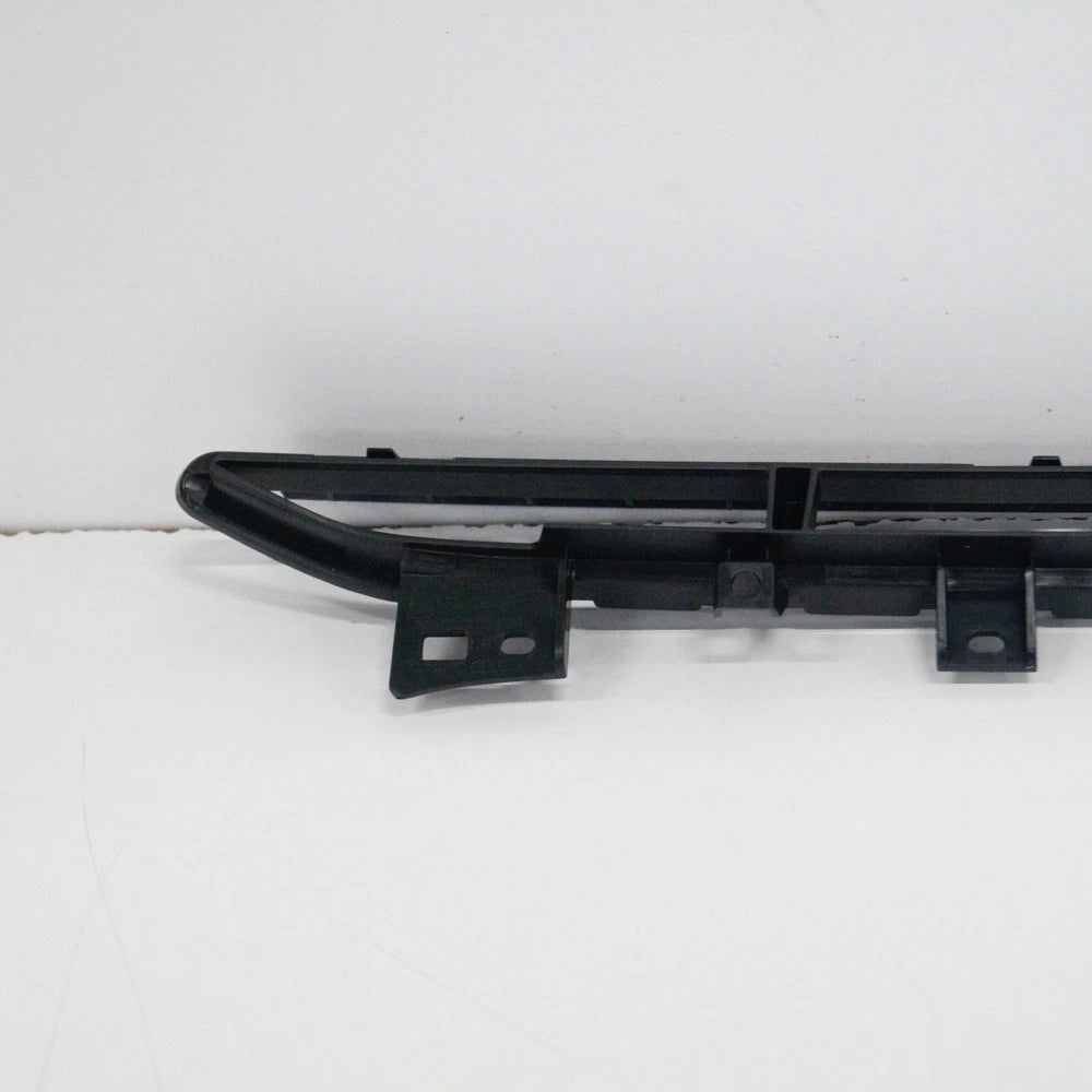 NEW AUDI A1 8X S-LINE FRONT BUMPER LOWER GRILLE CENTER 8XA807683A