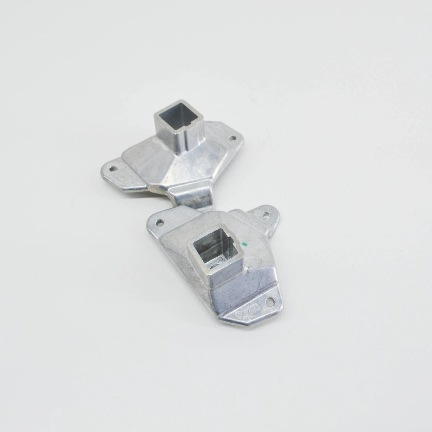 NEW MB SPRINTER W906 FRONT SEAT ARMREST REPAIR KIT A0009730800 ORIGINAL