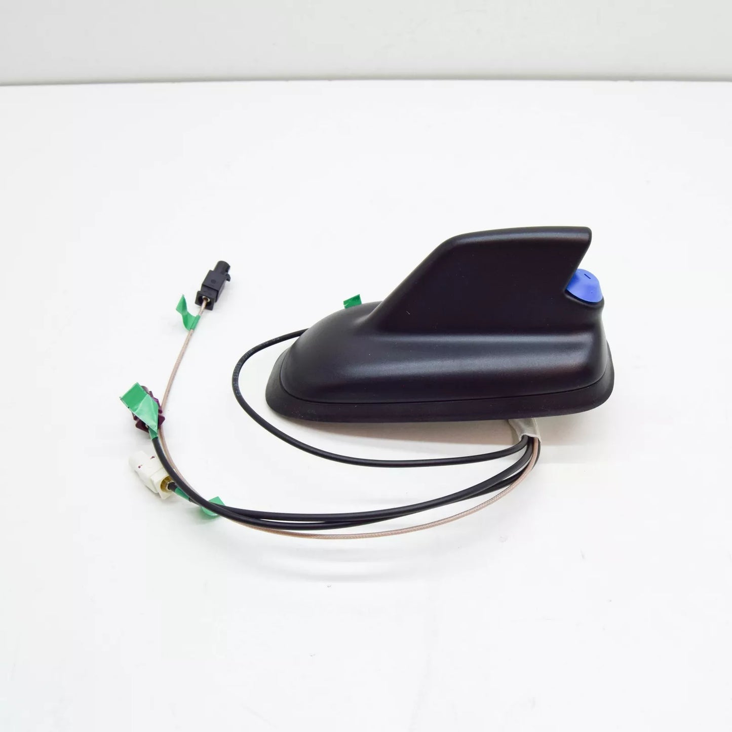 NEW VOLKSWAGEN TIGUAN MK1 ROOF ANTENNA AERIAL BASE 1K0035501H ORIGINAL