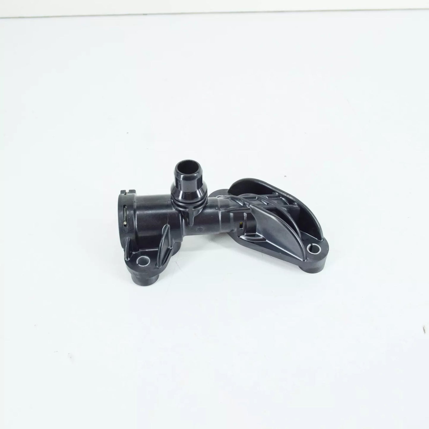 NEW BMW X5 F15 OIL COOLER THERMOSTAT 17217600563 ORIGINAL