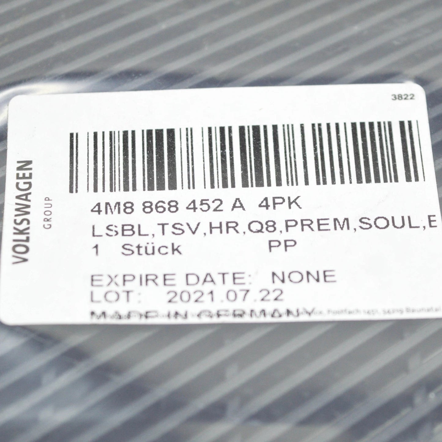 NEW AUDI Q7 4M REAR RIGHT SPEAKER COVER GRILLE TRIM 4M8868452A4PK ORIGINAL