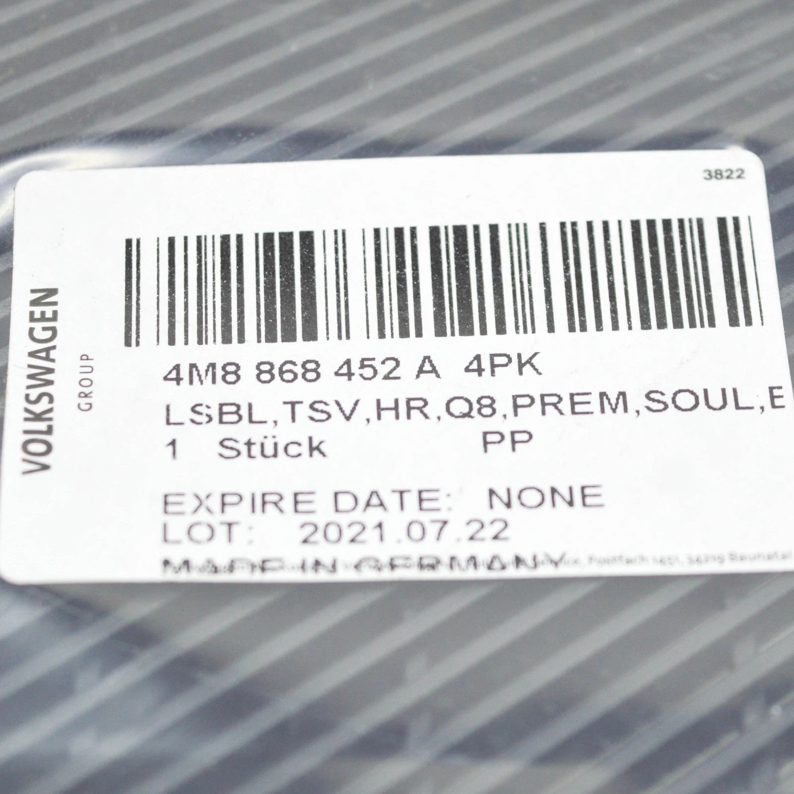 NEW AUDI Q7 4M REAR RIGHT SPEAKER COVER GRILLE TRIM 4M8868452A4PK ORIGINAL