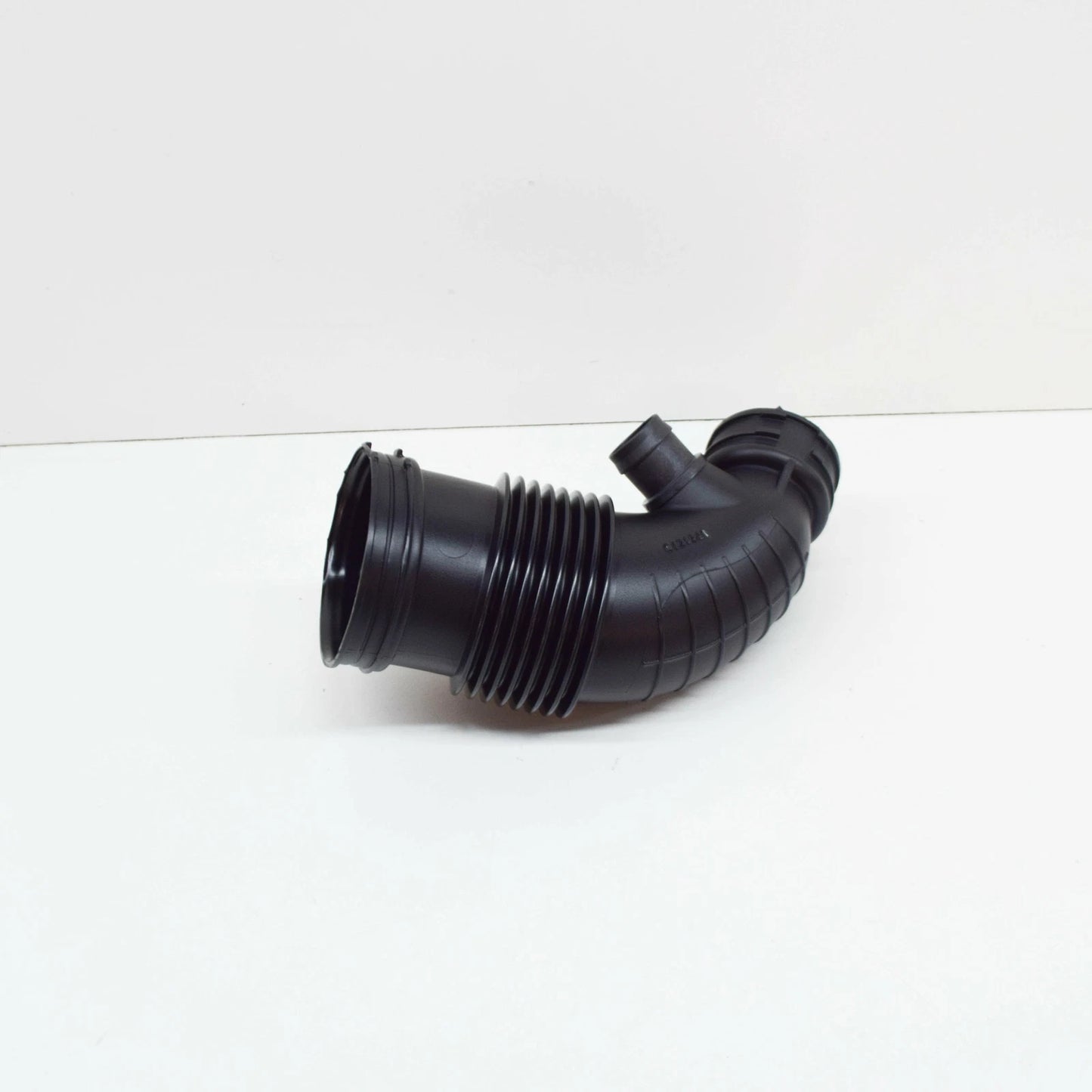 NEW BMW F20 F21 F30 AIR DUCT FILTERED PIPE 7597586 13717597586 ORIGINAL
