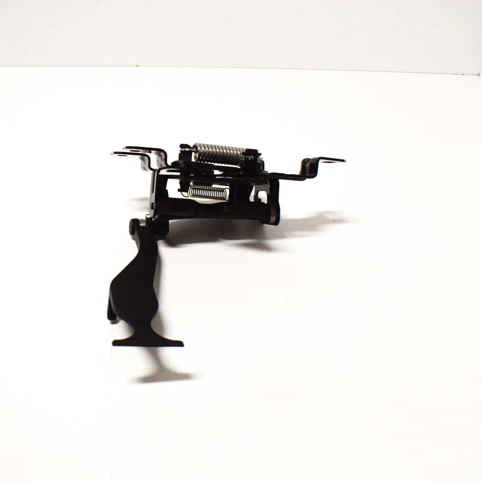 NEW MERCEDES-BENZ A W169 BONNET LOCK A1698800460 ORIGINAL