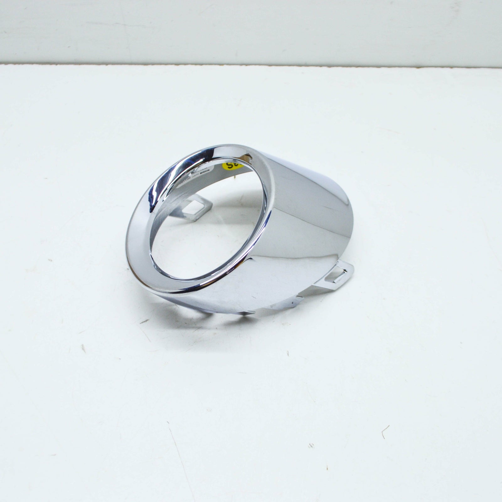 NEW AUDI Q5 80A REAR BUMPER RIGHT OUTER EXHAUST TRIM CHROME 80A8079522ZZ