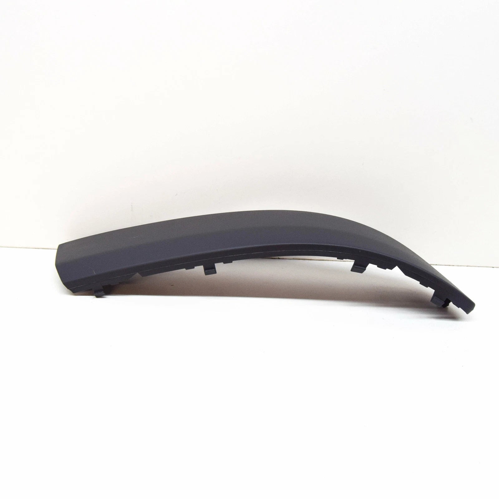 NEW VW TRANSPORTER T5 FRONT RIGHT BUMPER PROTECTIVE STRIP 7H08077187G9