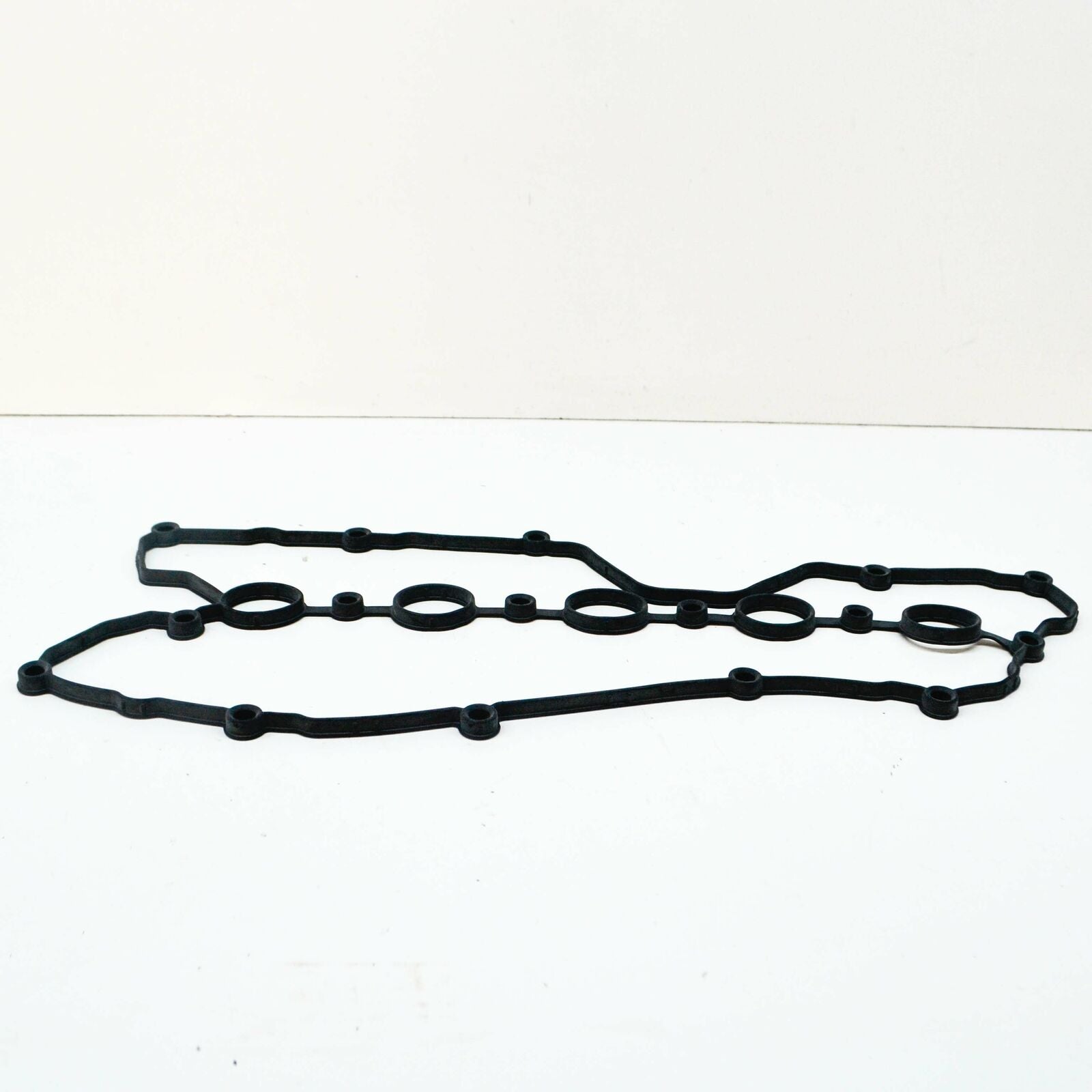 NEW AUDI A6 C6 RIGHT VALVE COVER GASKET 07L103484F ORIGINAL