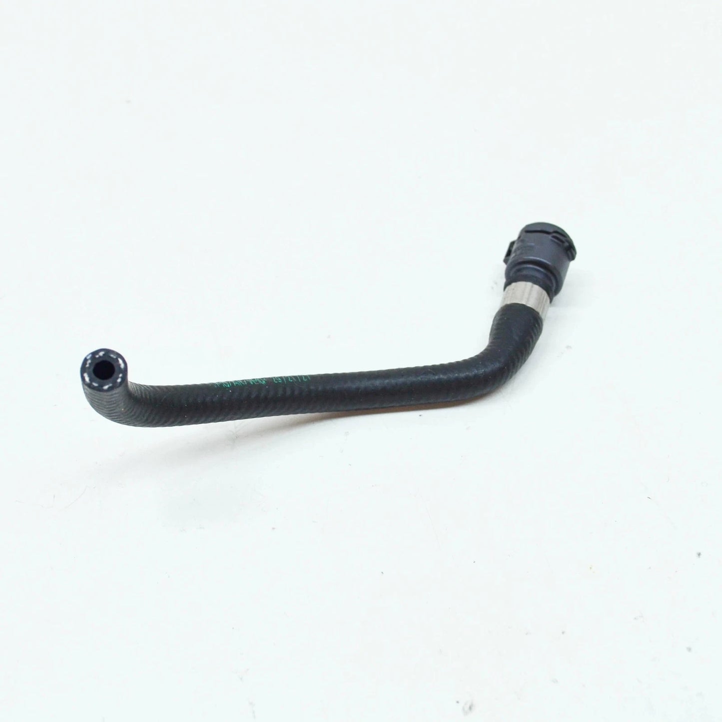 NEW BMW 3 G20 CYLINDER HEAD HOSE PIPE 17128575775 ORIGINAL