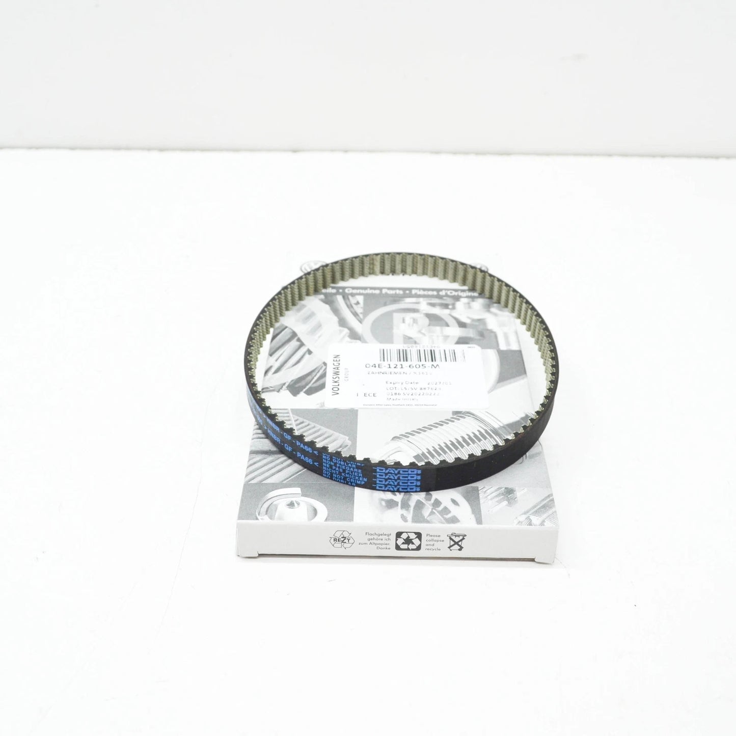 NEW VOLKSWAGEN ARTEON 3H7 WATER PUMP TOOTHED BELT 04E121605M ORIGINAL