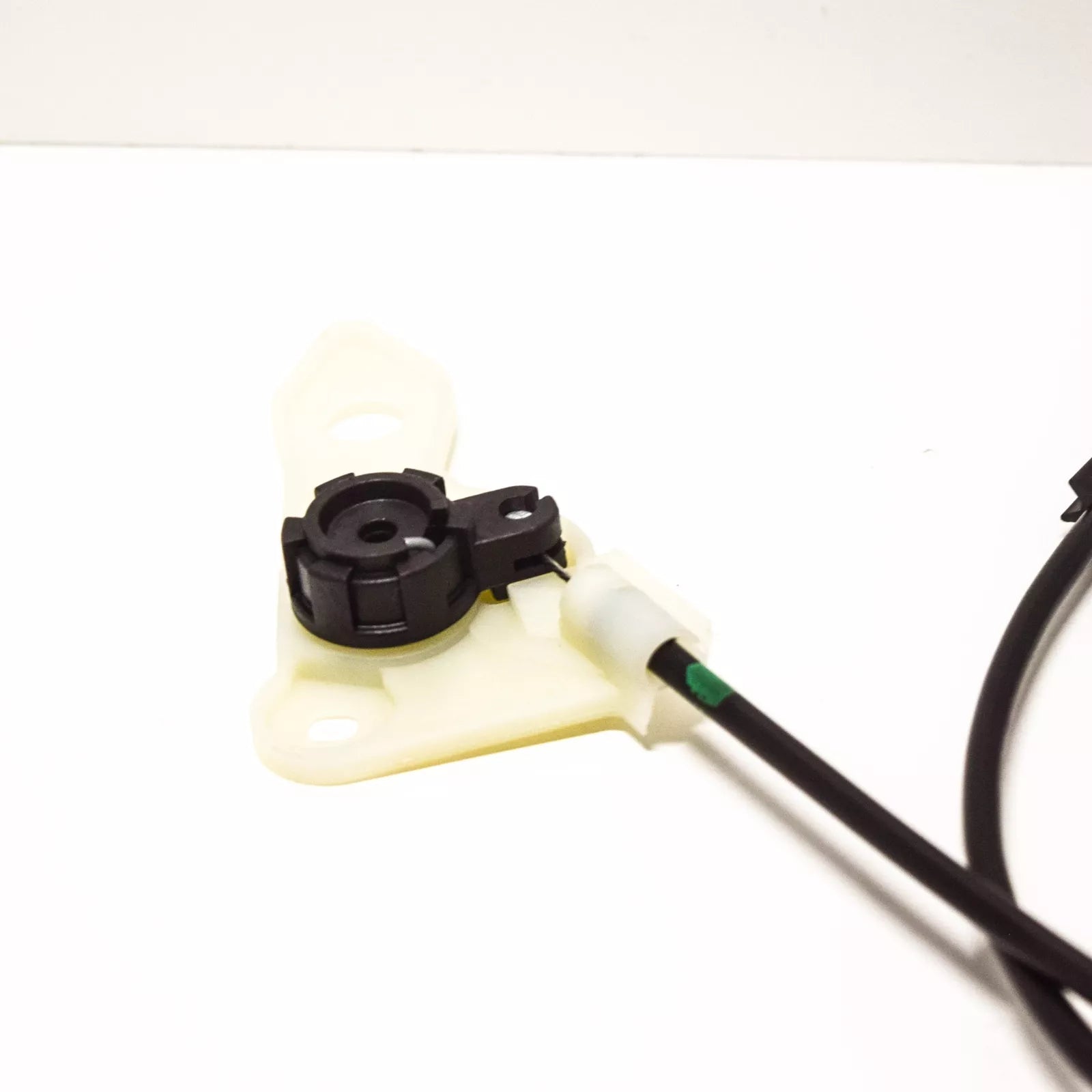 NEW BMW 3 E36 BONNET HOOD LOCK RELEASE CABLE 51231977451 1977451 ORIGINAL