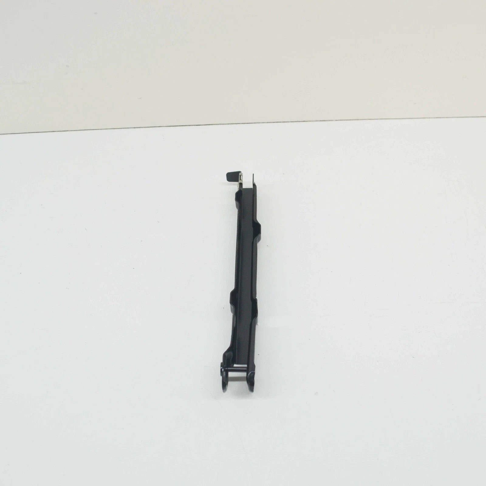 NEW MERCEDES-BENZ SL R230 FRONT LEFT BUMPER BRACKET A2308800514