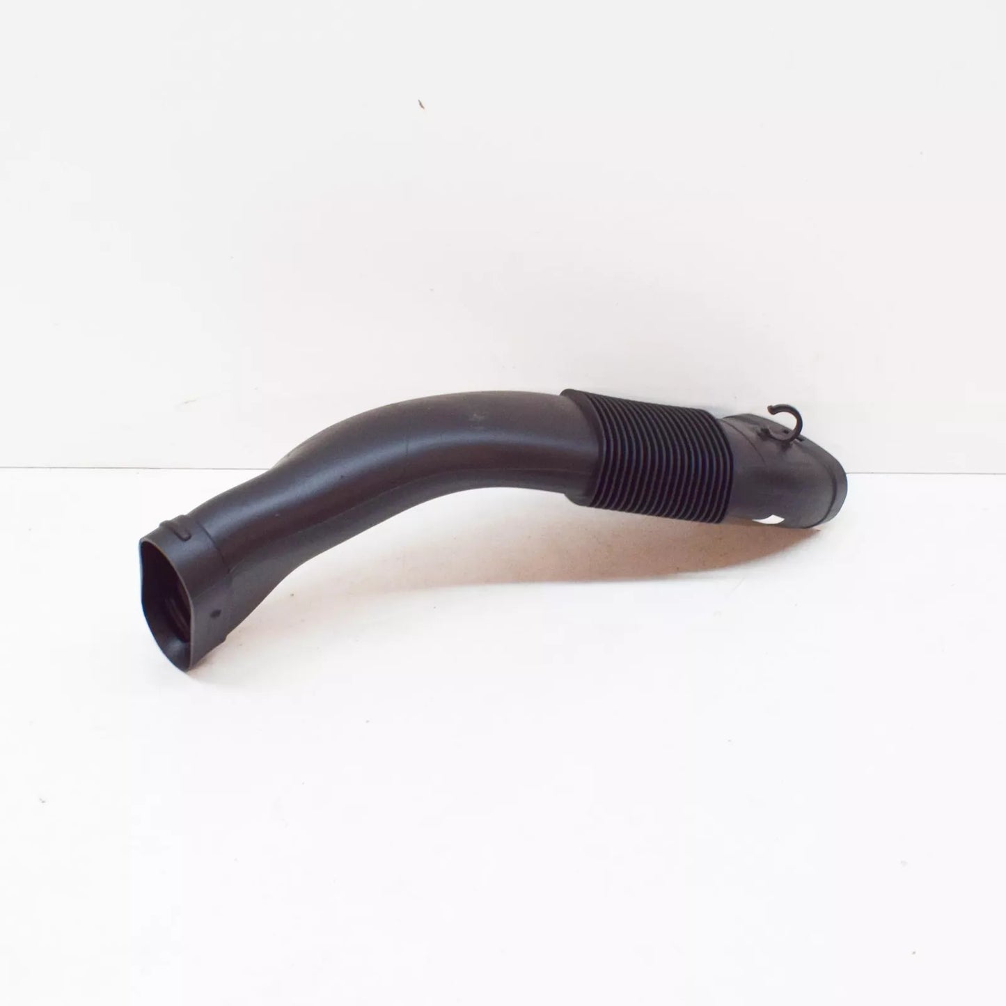 NEW BMW X5 F15 AIR INTAKE DUCT 13718514007 XDRIVE 25 D ORIGINAL